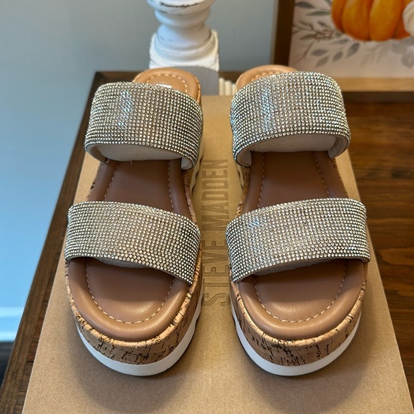 EUC Steve Madden Defuse Rhinestone Sandals - Sz 6.5 - Picture 1 of 4